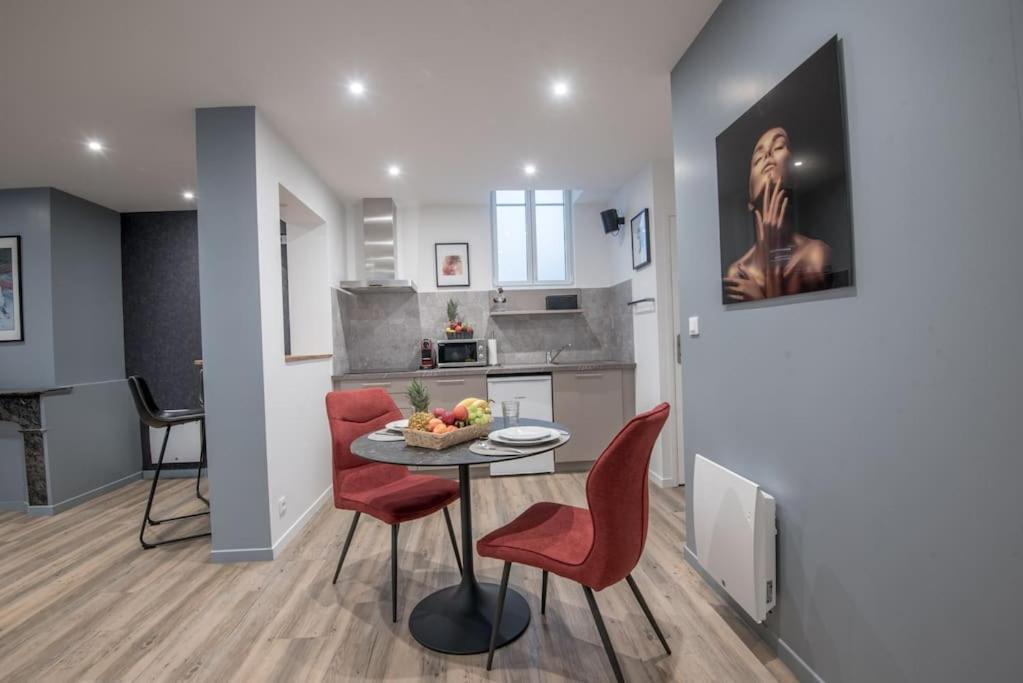 L'escapade Apartment *