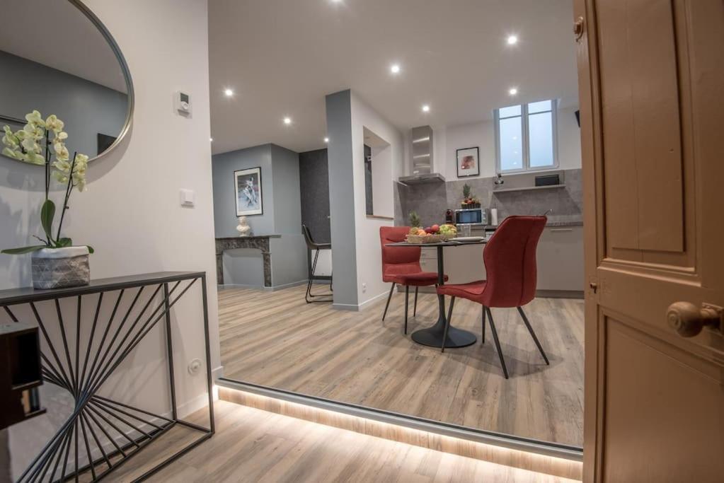 L'escapade Apartment *